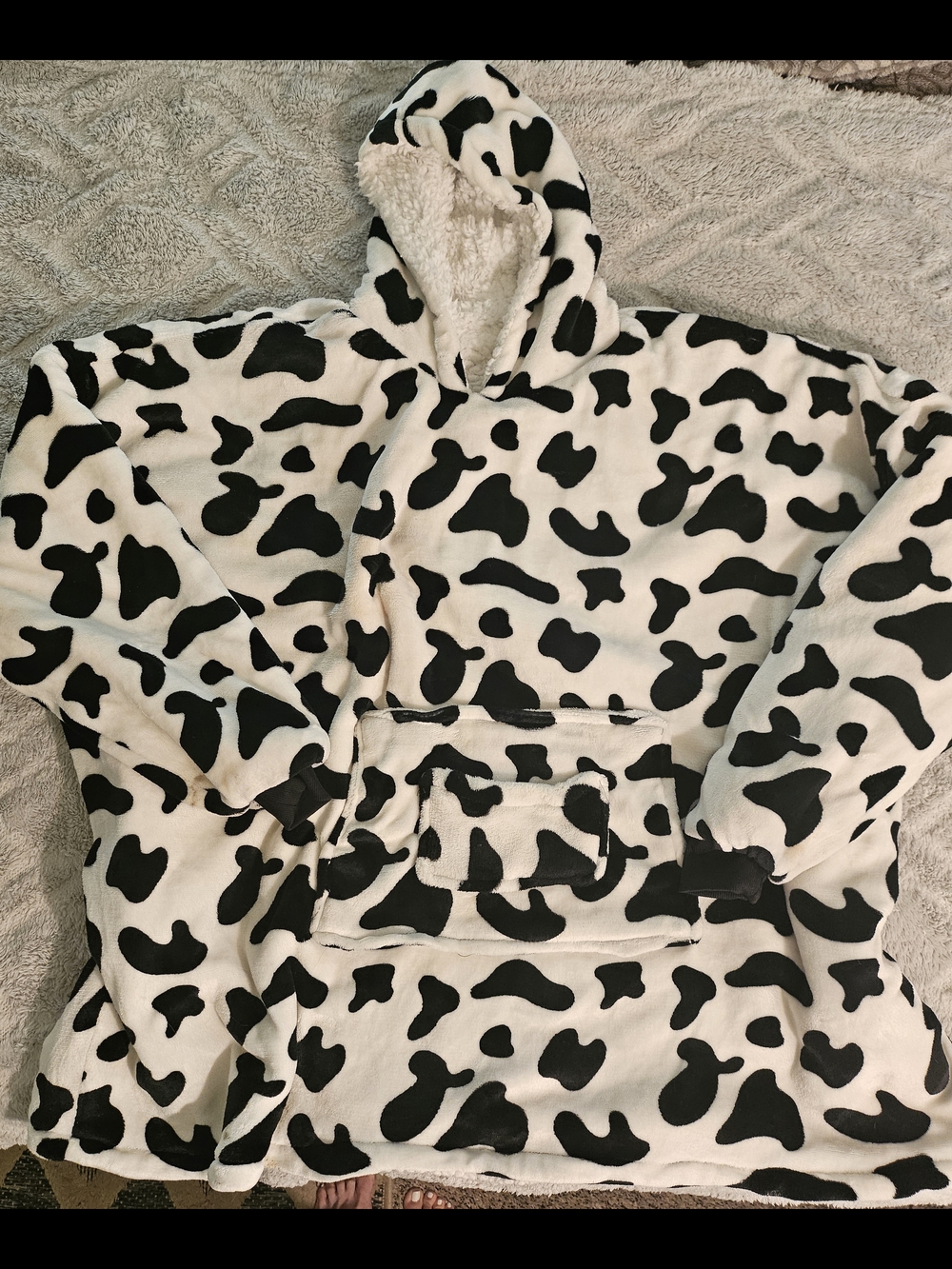 Cozy Cow Print Sherpa Hoodie